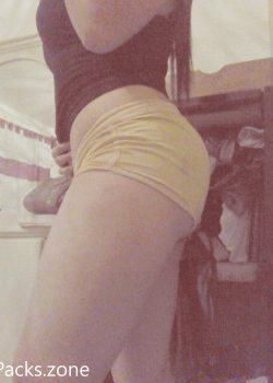 Cachonda presumiendo su cuerpo 13