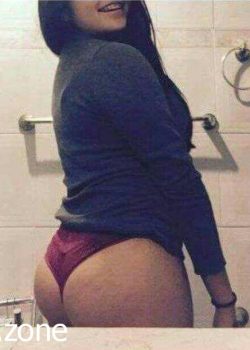 Chinchona presumiendo culo 6
