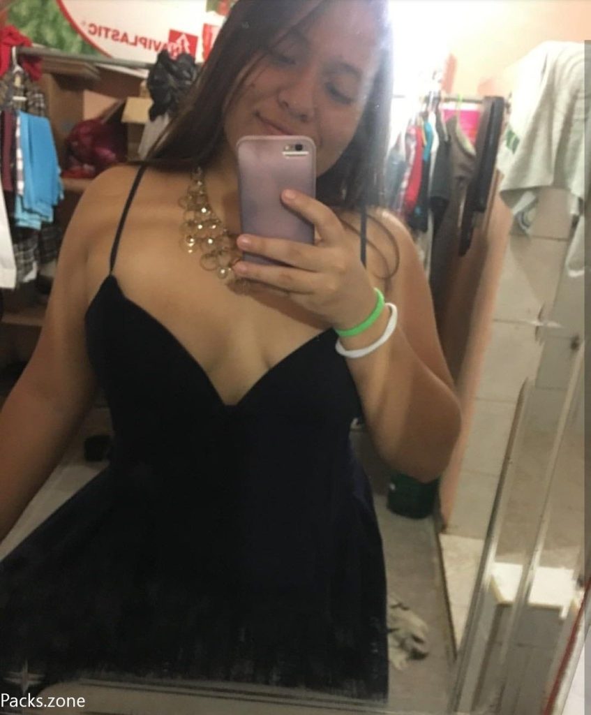 Divina gordita mostrando cuerpo 10