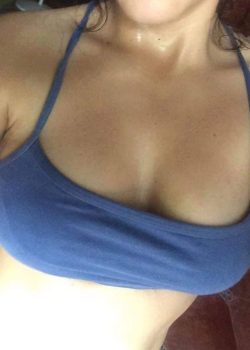 Viviana y sus bellas tetas 9