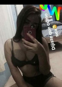 Anahi y su rico cuerpo 6