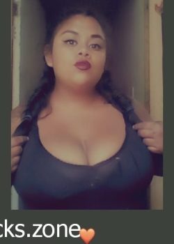 Gordibuena y sus espectaculares tetas 15