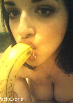 Vanessa con ganas de chupar 9
