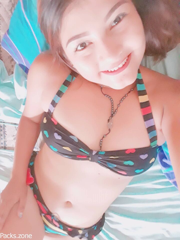 Yelena y su rico cuerpo. 10